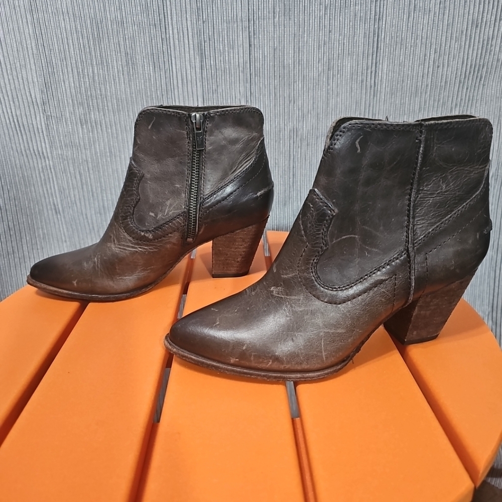 Frye Womens 6.5M Western Renee Seam Short Boots Slate Brown Great‎ PreOwned